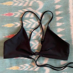 Skatie Knot Bikini Top - sm